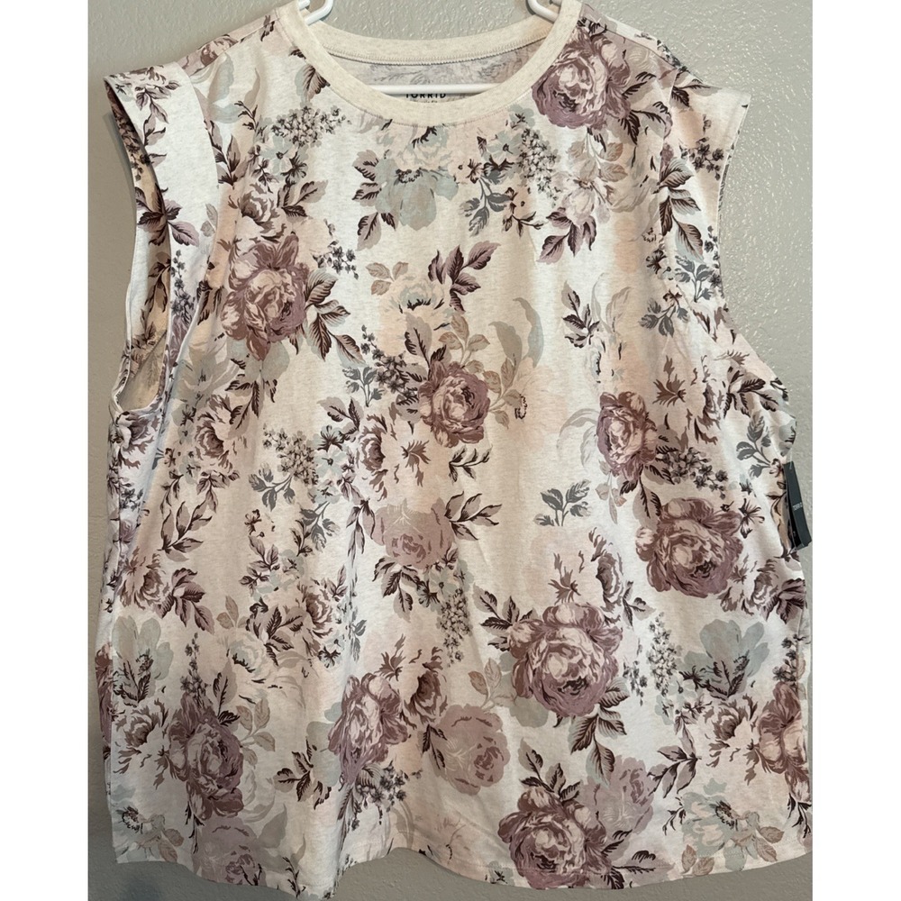 NWT Torrid 3 #X Romantic Coquette Floral Dolman Tee Heather Oatmeal Mauve Rose